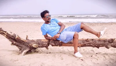 কৃষ্ণেন্দু  চক্রবর্ত্তী ৫